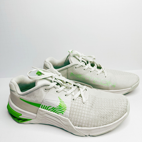 nike metcon 8 flyease white green women 8.5 men 7 training shoes - Picture 1 of 12